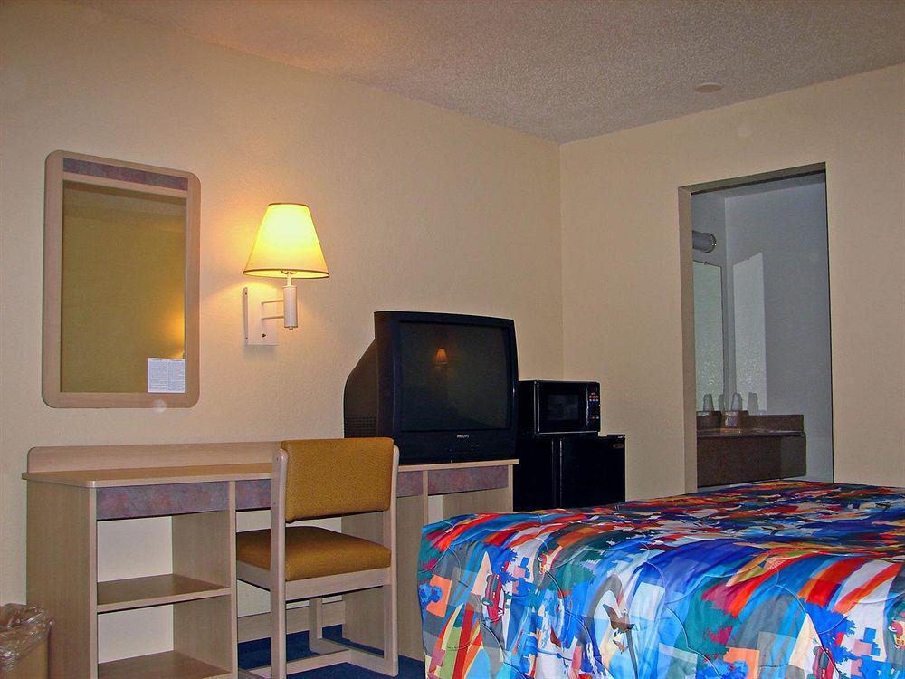 6-lancaster, Tx - Desoto - 2*