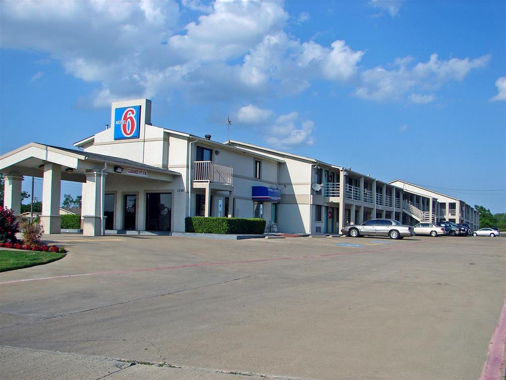 6-lancaster, Tx - Desoto - Hotel 2*